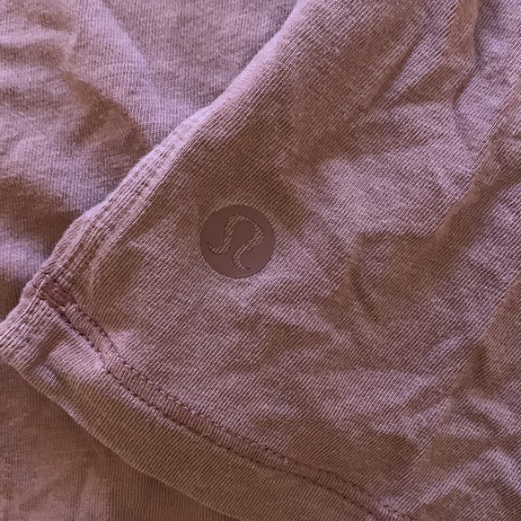 Lululemon boyfriend tees - Picture 3 of 8